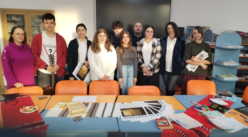 Cenaclul „Voci Eminesciene”: o nouă întâlnire pentru întâmpinarea Zilei Naționale a României