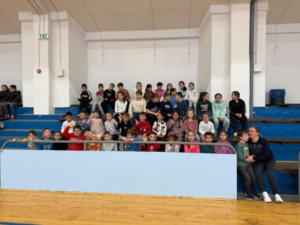 Activități de prevenire a comportamentelor deviante în rândul elevilor au avut loc la Școala Gimnazială „Vasile Alecsandri” din Baia Mare