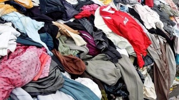 Acțiune de colectare a deșeurilor textile