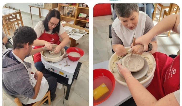 Terapie prin olărit pentru persoanele cu nevoi speciale de la Asociația Esperando din Baia Mare