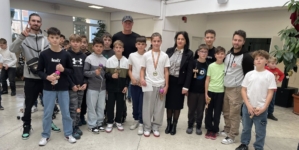 Elevii de la Școala Gimnazială „Dimitrie Cantemir” Baia Mare s-au întrecut în mișcările cu Kendama