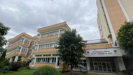 Liceul „Ep. Dr. Alexandru Rusu” Baia Mare organizează conferința intitulată „Dialoguri despre și pentru educație”, la Centrul Universitar Nord Baia Mare