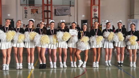 Locul 1 pentru majoretele de la Colegiul „Vasile Lucaciu” la Colibri Dance Festival