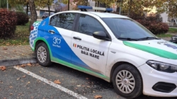 Sancțiune pentru un polițist local care a parcat pe un loc destinat persoanelor cu dizabilități