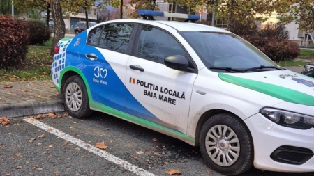 Sancțiune pentru un polițist local care a parcat pe un loc destinat persoanelor cu dizabilități