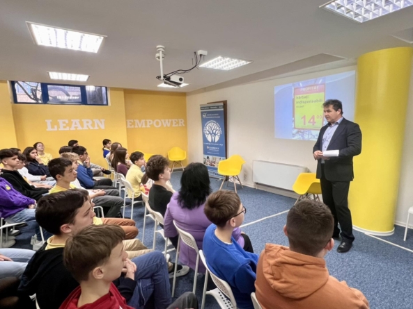 Lecție academică interactivă de limba română pentru elevii de la Liceul Internațional Baia Mare