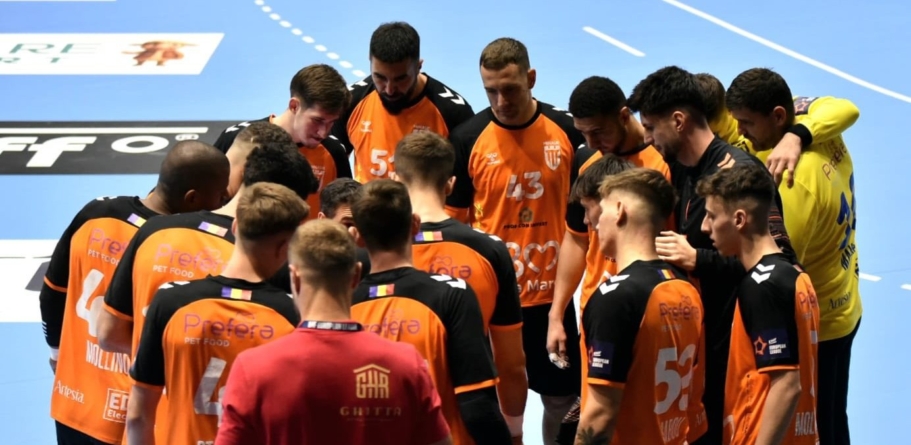 CS Minaur, învinsă la scor de campioană