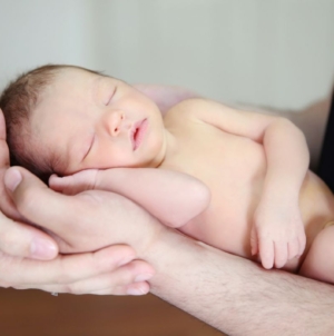 Școala Mamei: Spitalul Județean Baia Mare continuă tradiția întâlnirilor dedicate viitoarelor mămici