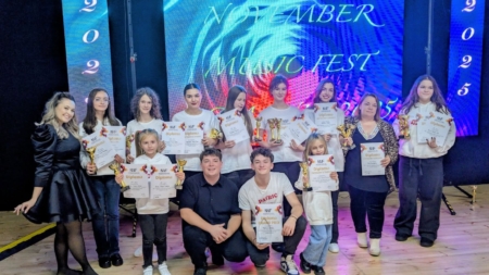 Tinerii membri ai P.S. Academy Baia Mare au strălucit la November Music Fest 2025 desfășurat la Câmpina