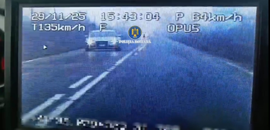 Șoferiță depistată în trafic de polițiștii maramureșeni conducând cu 135 km/h