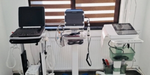 Au ajuns primele dotări la noul dispensar din Rona de Jos