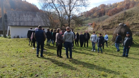 Activități gratuite de formare pentru fermierii din comuna Suciu de Sus