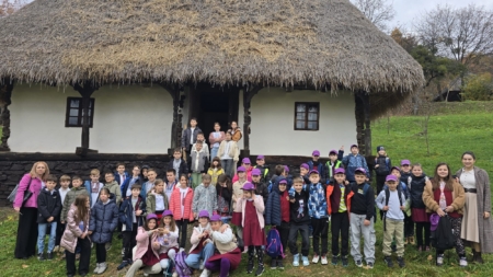 Primul atelier al lunii noiembrie în cadrul proiectului „Caravana Atelierelor” a reunit elevii de la Școala Gimnazială „Nicolae Iorga” din Baia Mare