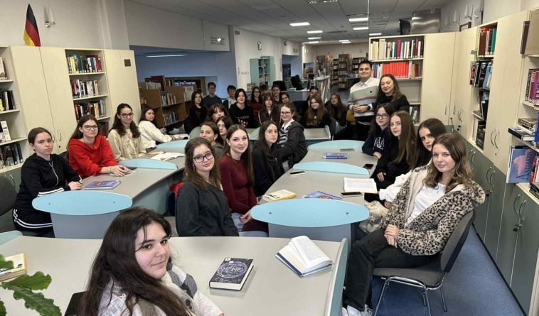 Elevii de la Colegiul Național „Vasile Lucaciu” din Baia Mare au pornit pe urmele scriitorului german Michael Ende