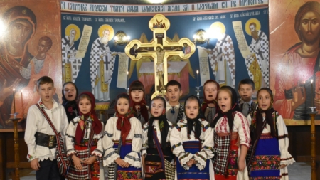 Școlile din Țara Lăpușului, reunite în cadrul Festivalului „Colind la Nașterea Domnului”, ediția a XIX-a