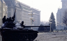 Revoluția Română, 18 decembrie 1989, Timișoara: Ziua tinerilor secerați de gloanțe pe treptele Catedralei