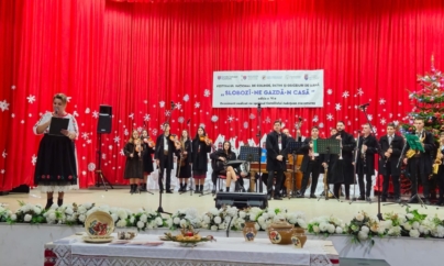 Festivalul „Slobozî-ne gazdă-n casă” din Șomcuta Mare reunește participanți din cinci județe