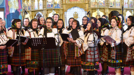 Tradiția continuă: Concertul de colinde „Acasă de Crăciun” are loc la Rogoz în 14 decembrie