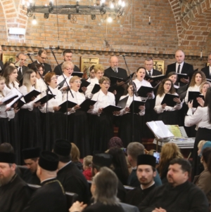 Concertul solemn de colinde „Domnul pe Pământ”, de la Catedrala Episcopală din Baia Mare, ajunge la cea de-a XXI-a ediție