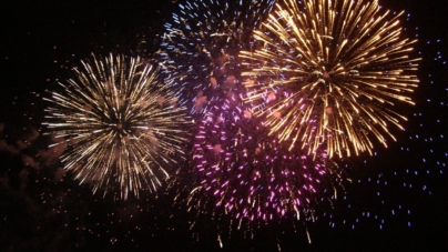 Baia Sprie întâmpină anul 2026 cu un spectacol de artificii în Parcul Civic