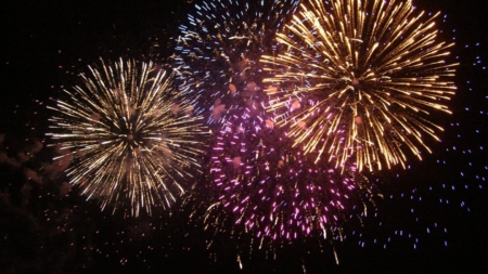 Baia Sprie întâmpină anul 2026 cu un spectacol de artificii în Parcul Civic