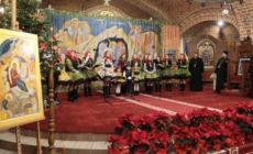 Primele cete de colindători au ajuns la Catedrala Episcopală, gazde fiind PS Iustin și PS Timotei Sătmăreanul