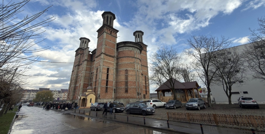 Rugăciune și colind la Catedrala „Sfântul Ierarh Iosif Mărturisitorul” din Sighetu Marmației