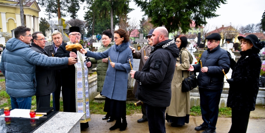 Comemorarea artistului Gheorghe Chivu la Cimitirul din Sighetu Marmației