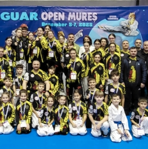 Locul 2 pe națiuni și 45 de medalii câștigate – rezultat excelent pentru Clubul Sportiv Știința – Dragonul Baia Mare la „Jaguar Open Mureș, Taekwon-do ITF Transilvania Championship”