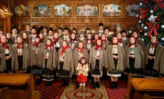 Corul de copii și tineri „Datina” al Parohiei Ortodoxe Dumbrăvița aniversează 15 ani de activitate neîntreruptă