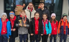 Înotătorii de la CS Seini au cucerit numeroase medalii la Cupa Moș Nicolae 2025 de la Pitești