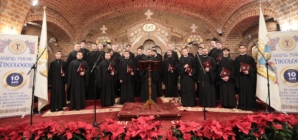 Concert aniversar „Theologos” – o seară înălțătoare la Catedrala Episcopală „Sfânta Treime” din Baia Mare