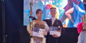 Sportivii băimăreni Emma Pop și Sergiu Chioreanu, locul II la Campionatul Național de dans sportiv pe clase