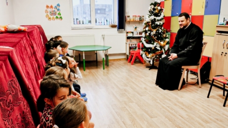 Lecție despre Nașterea Domnului pentru micuții „Fluturași” de la Grădinița Săcălășeni