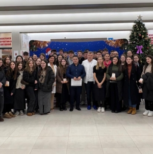 Colindători la Spitalul Județean Baia Mare