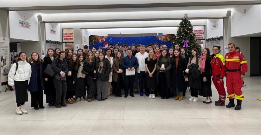 Colindători la Spitalul Județean Baia Mare