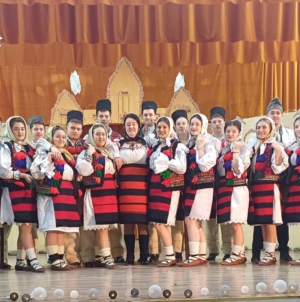 Ansamblul folcloric „MARA” al Centrului Cultural Sighetu Marmației a oferit un spectacol de suflet publicului bucureștean
