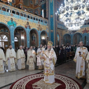 Hram anticipat la Parohia Ortodoxă „Nașterea Domnului” din Baia Mare