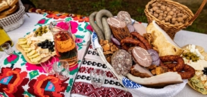 Masa îmbelșugată a Crăciunului în cele patru zone etnografice ale Maramureșului