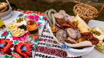 Masa îmbelșugată a Crăciunului în cele patru zone etnografice ale Maramureșului