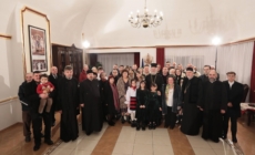 În Ajunul Crăciunului: Nașterea Domnului a fost vestită după tradiție la Reședința Episcopală din Baia Mare