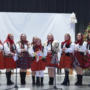 Colindători din Repedea, Ruscova și Valea Vișeului, prezenți la concertul din Biserica Alba, Ucraina