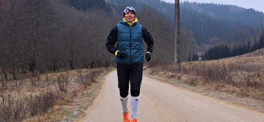 Atletul Artur Miklos încheie 2025 cu un palmares impresionant și aproape patru decenii de rezultate remarcabile la nivel național și internațional