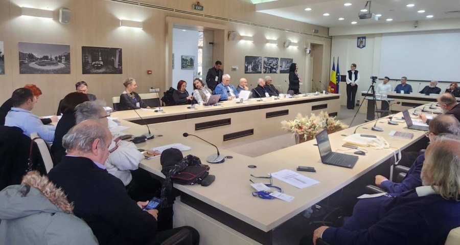 Tradiție și dialog: Muzeul Județean de Etnografie și Artă Populară Maramureș, prezent la sesiunea de comunicări științifice a Muzeului Maramureșan din Sighetu Marmației