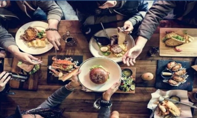 Inițiativă rară a Penitenciarului Baia Mare – deținuți la masă cu familiile lor, în afara unității