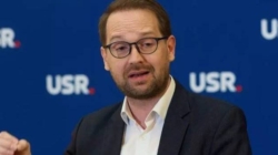 USR demonstrează că specializarea este opțională în politică