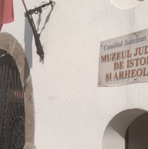 165 de ani de istorie redevin vii la Muzeul Județean