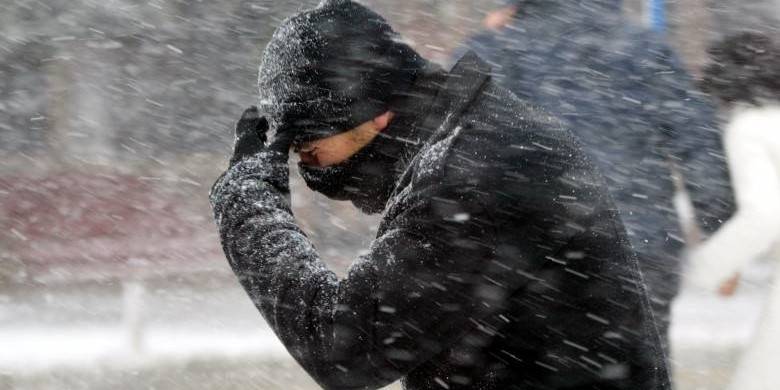 Avertizare meteorologică: ninsoare, ploaie, polei și ger de Crăciun