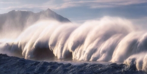 Tragedie în Tenerife : turiști români luați de valuri