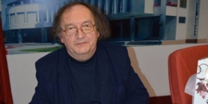 9 decembrie 1957 – S-a născut istoricul și criticul literar Gheorghe Glodeanu